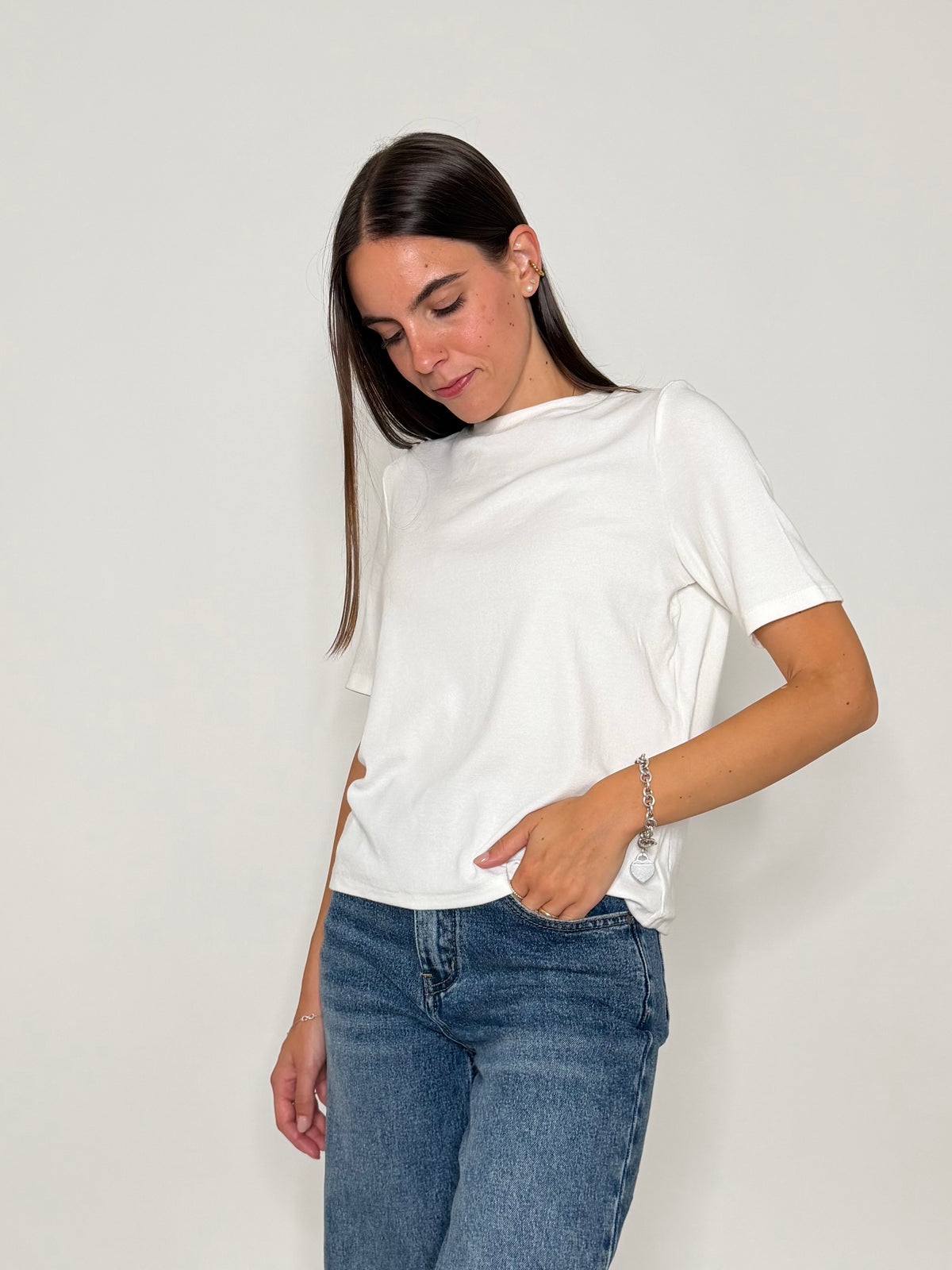 Maglia girocollo basic in viscosa e cotone bianca
