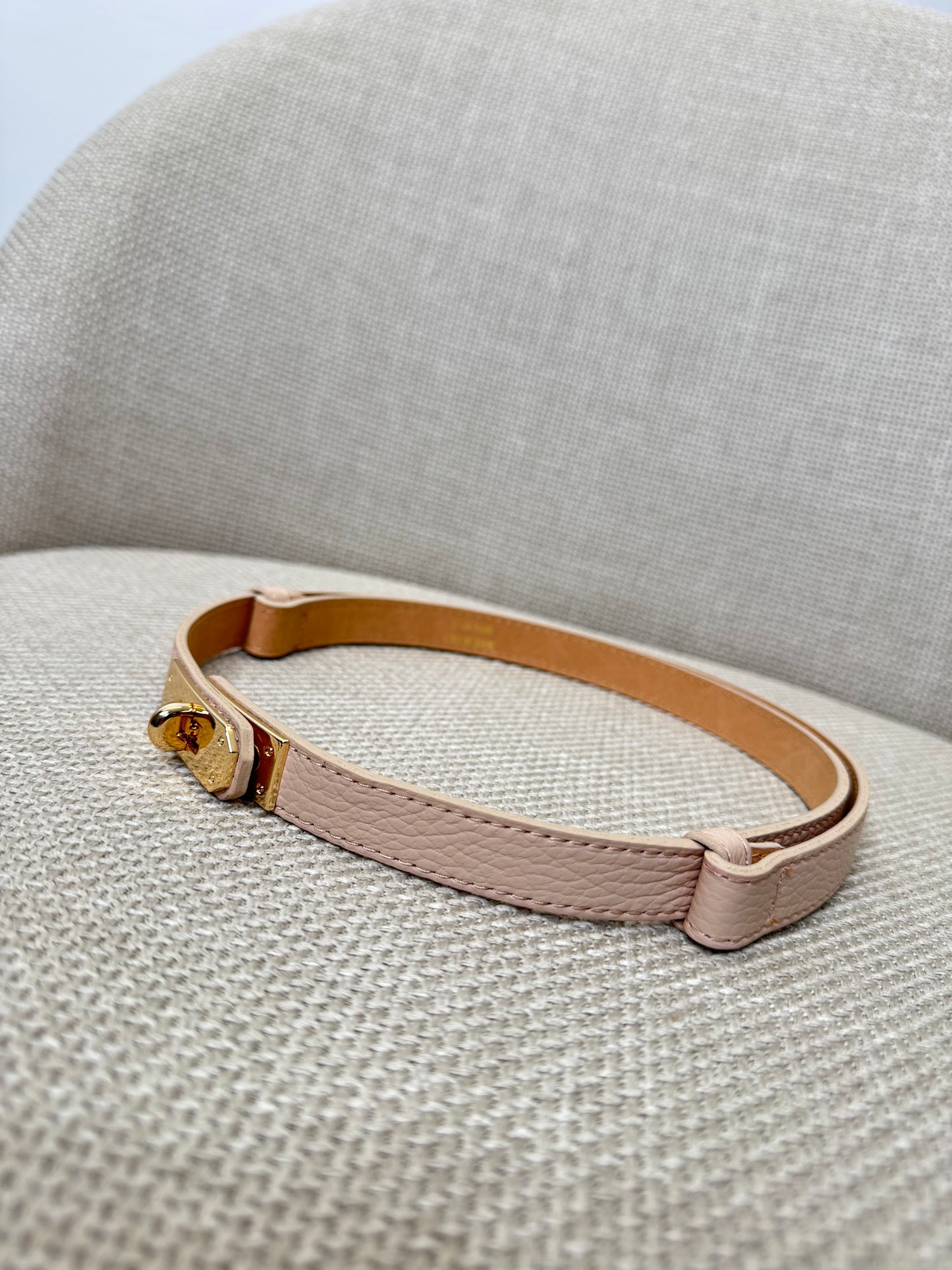Cintura vera pelle martellata regolabile stile Hermes Rosa Cipria 2cm