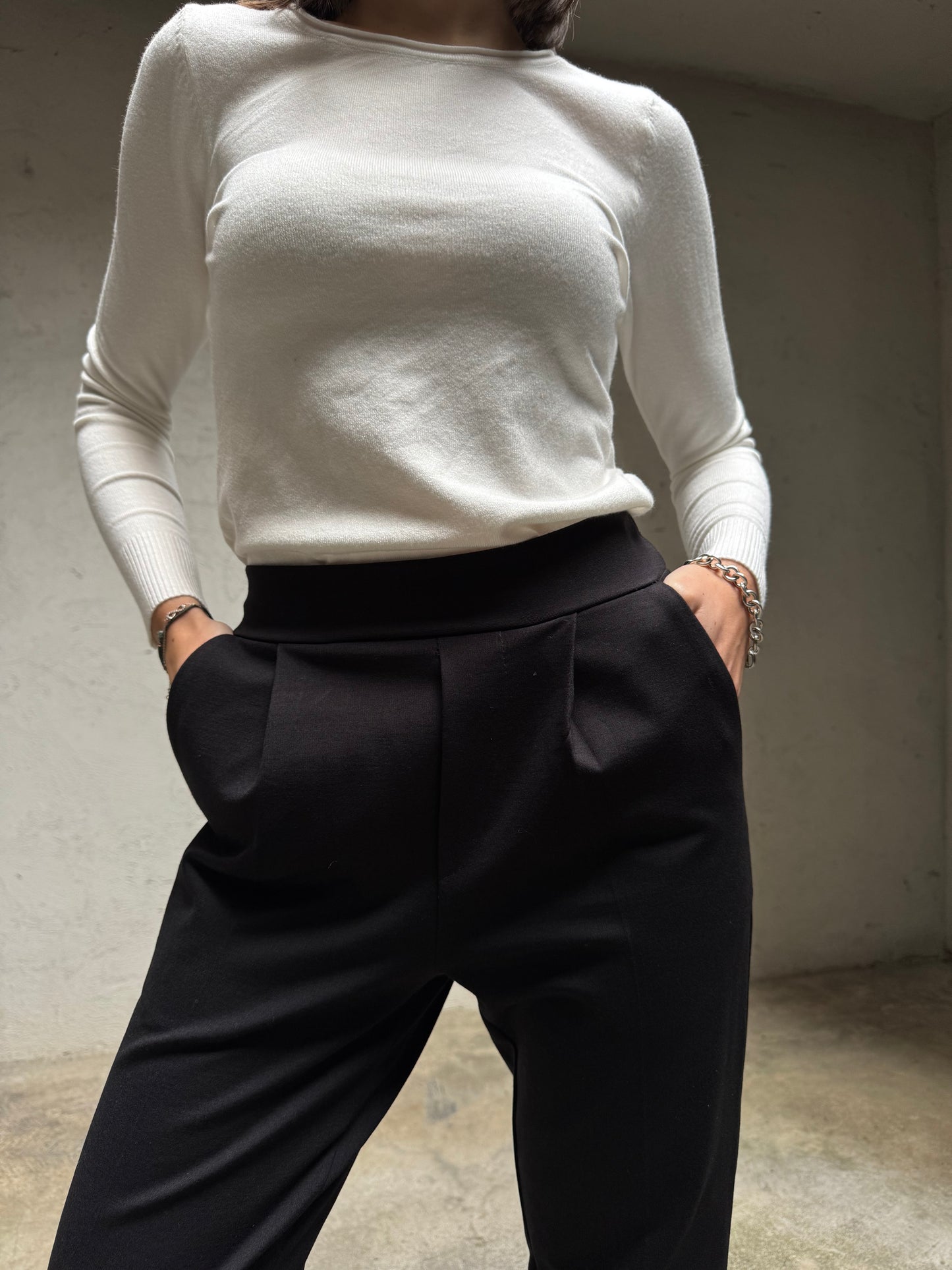 Pantalone punto milano gamba dritta Nero