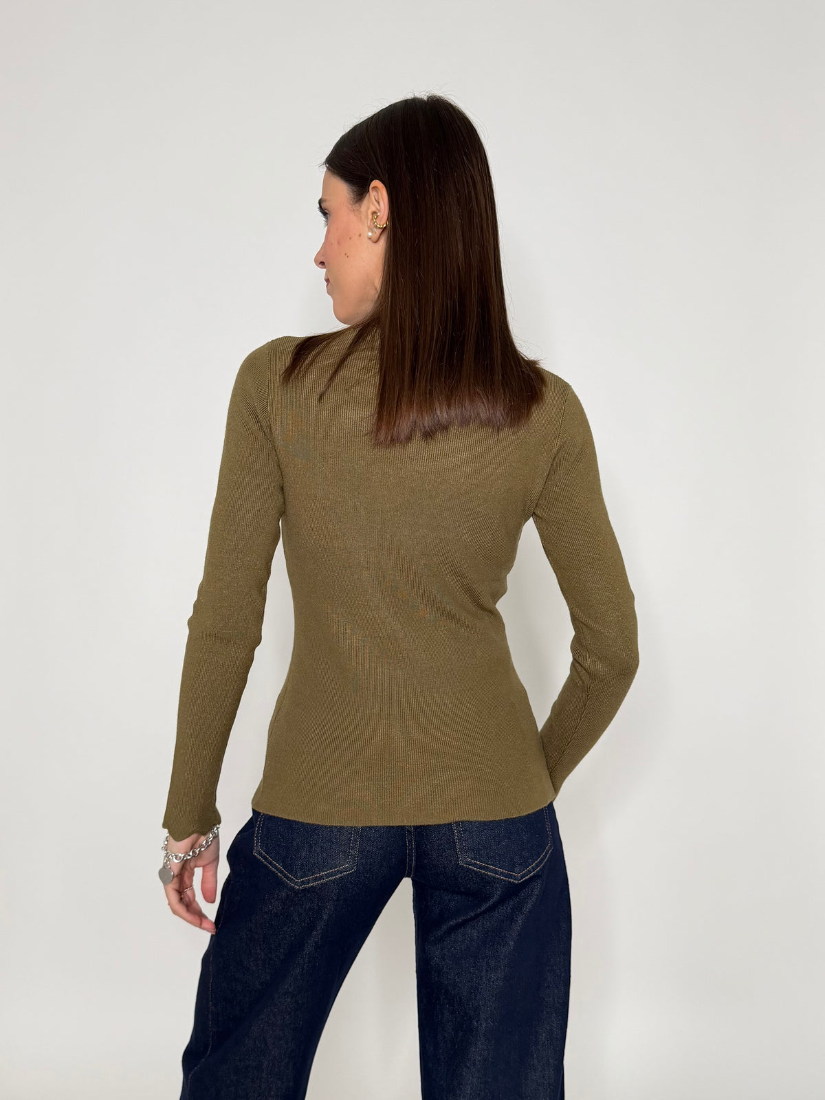 Maglia in morbida viscosa zigzag fit verde oliva