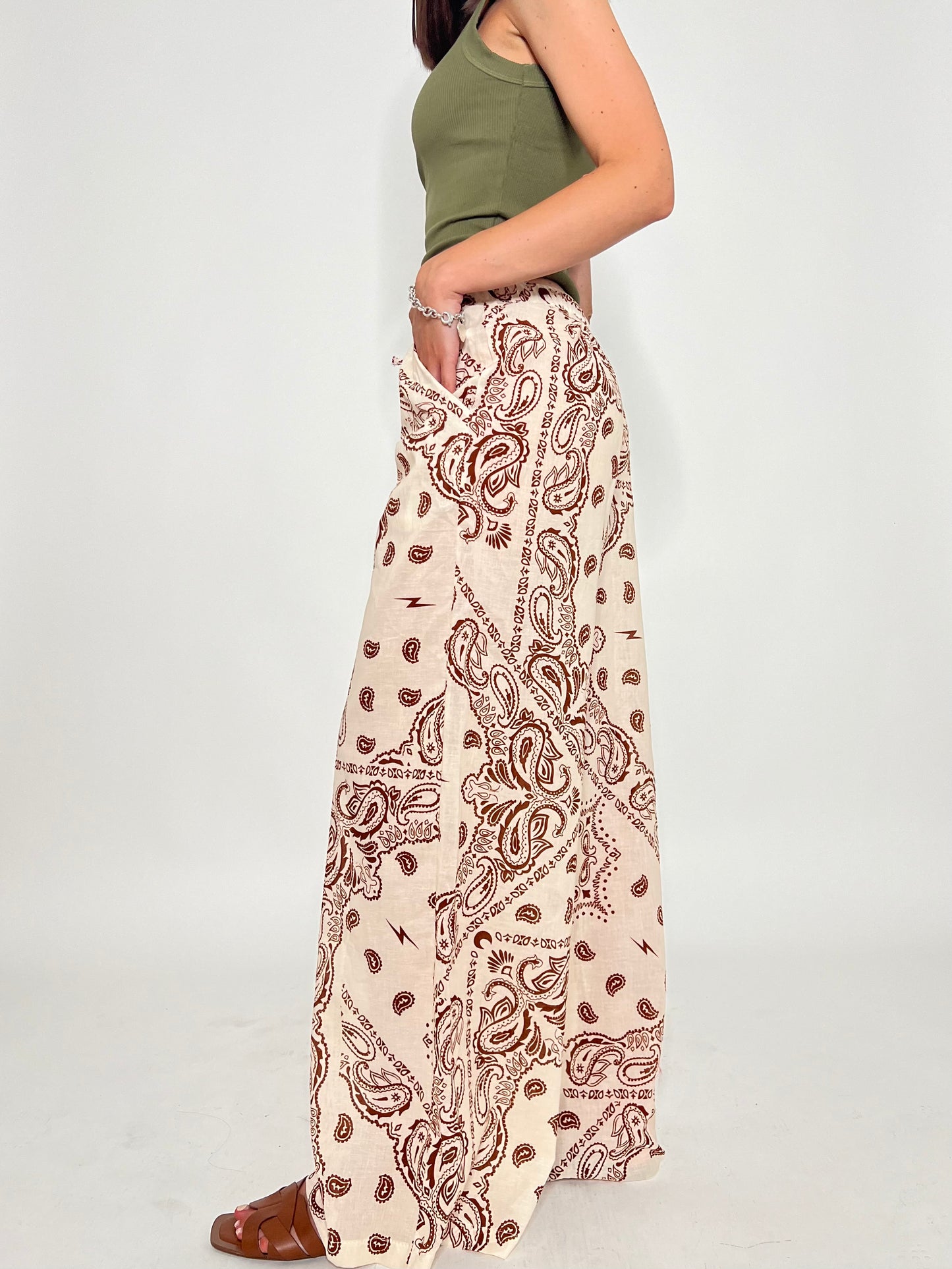 Pantalone in mussola di cotone stampa bandana Panna