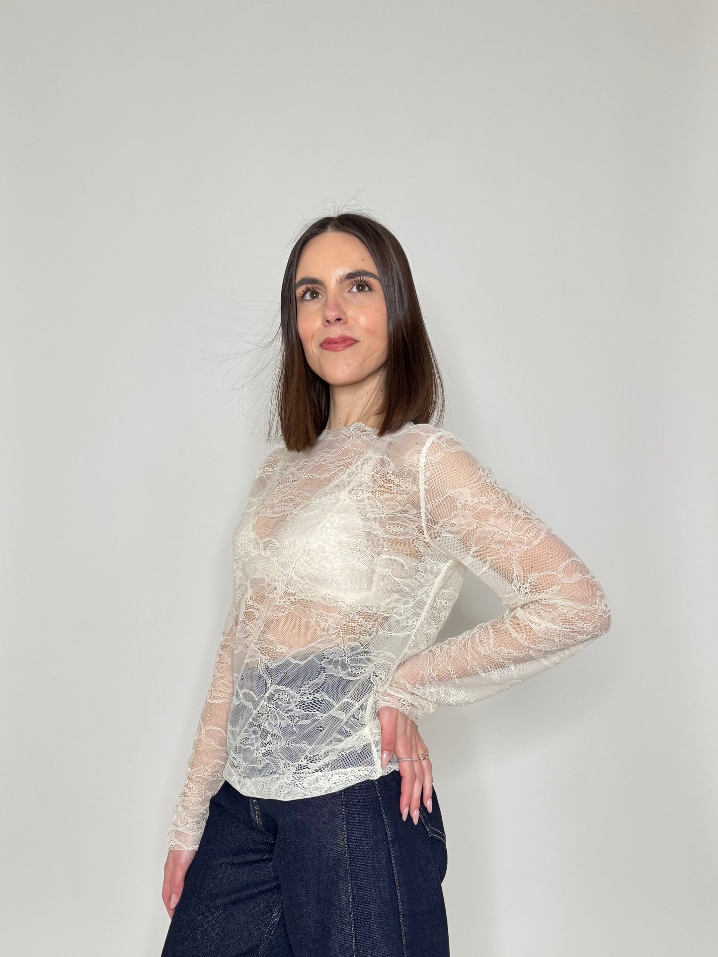 Maglia girocollo light pizzo Crema