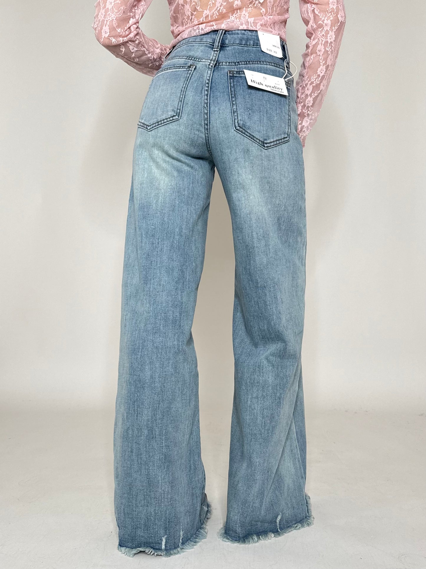 Jeans Wide leg sfrangiato
