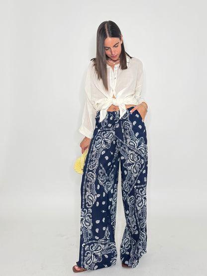 Pantalone in mussola di cotone stampa bandana Blu