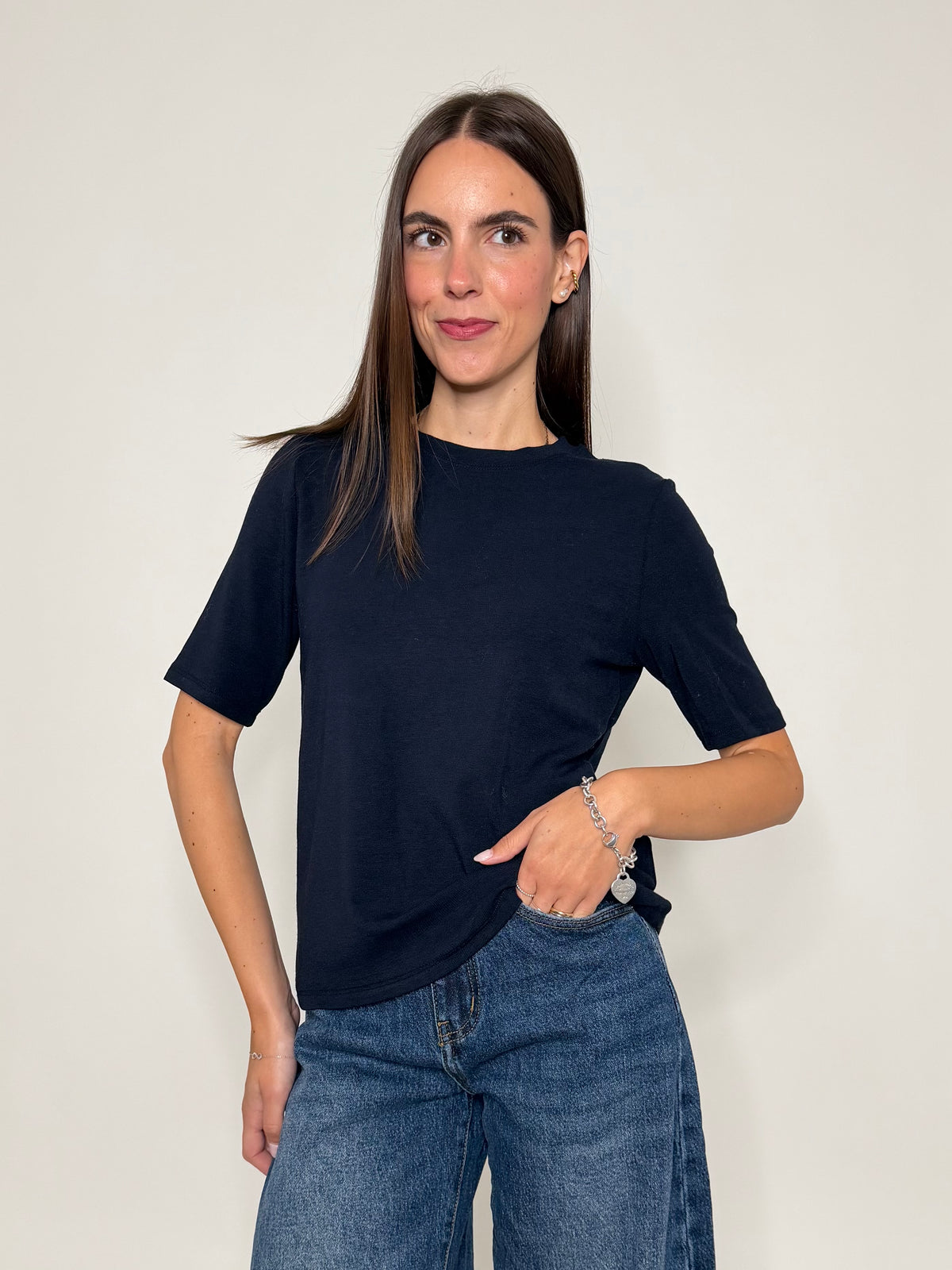 Maglia girocollo basic in viscosa e cotone blu navy