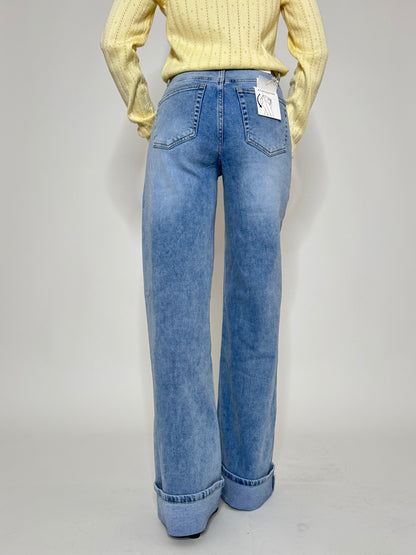 Jeans wide leg con risvolto