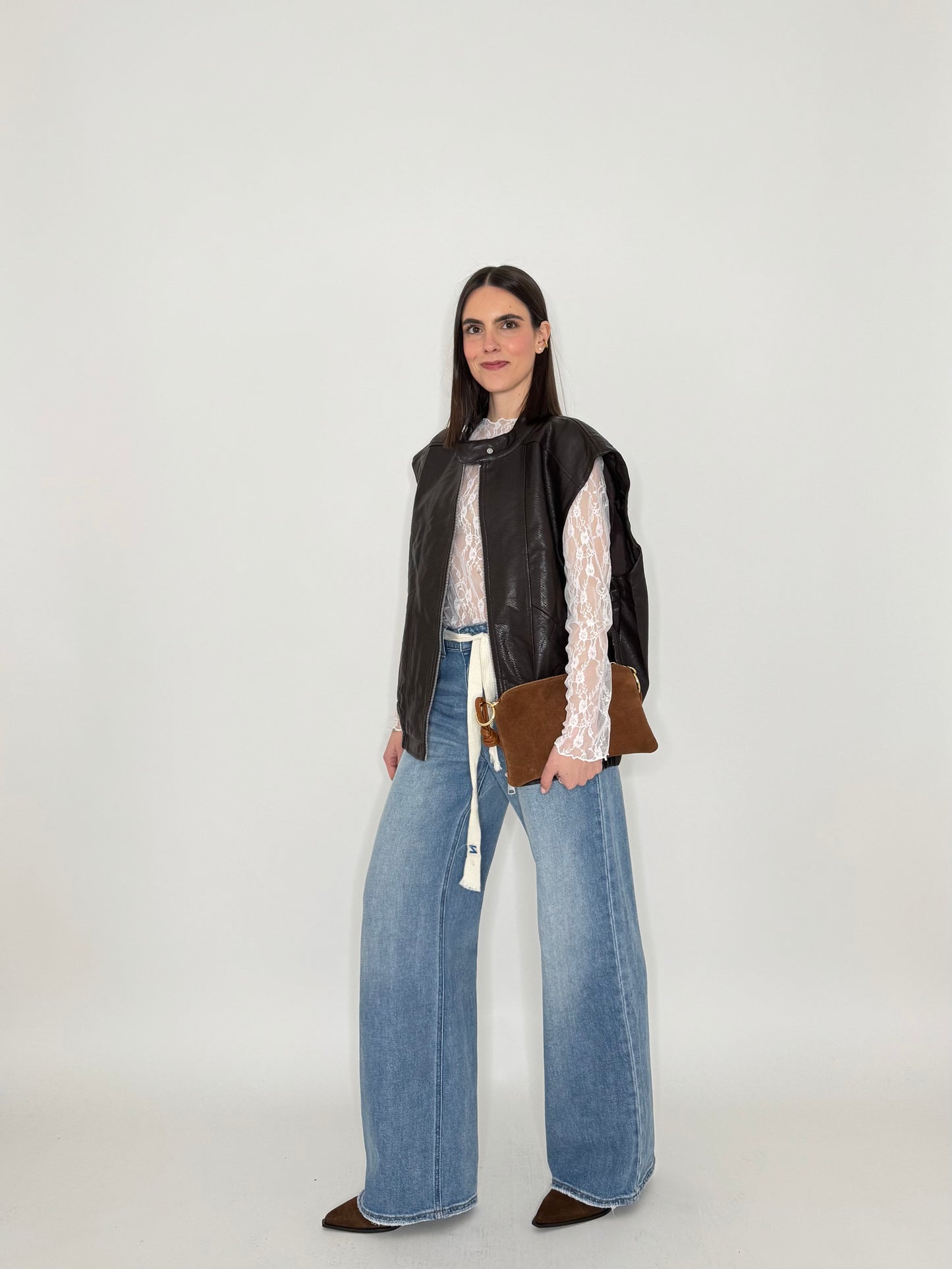 Gilet in ecopelle martellata cioccolato