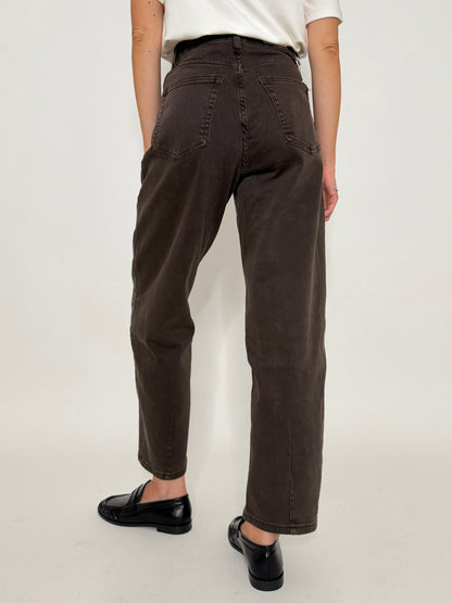 Jeans Mom Fit cioccolato freddo