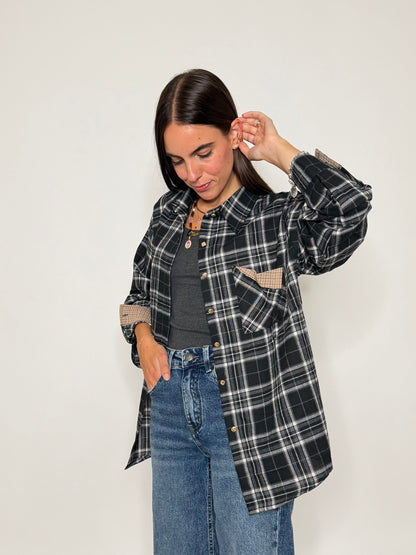 Camicia check in cotone con taschino nero