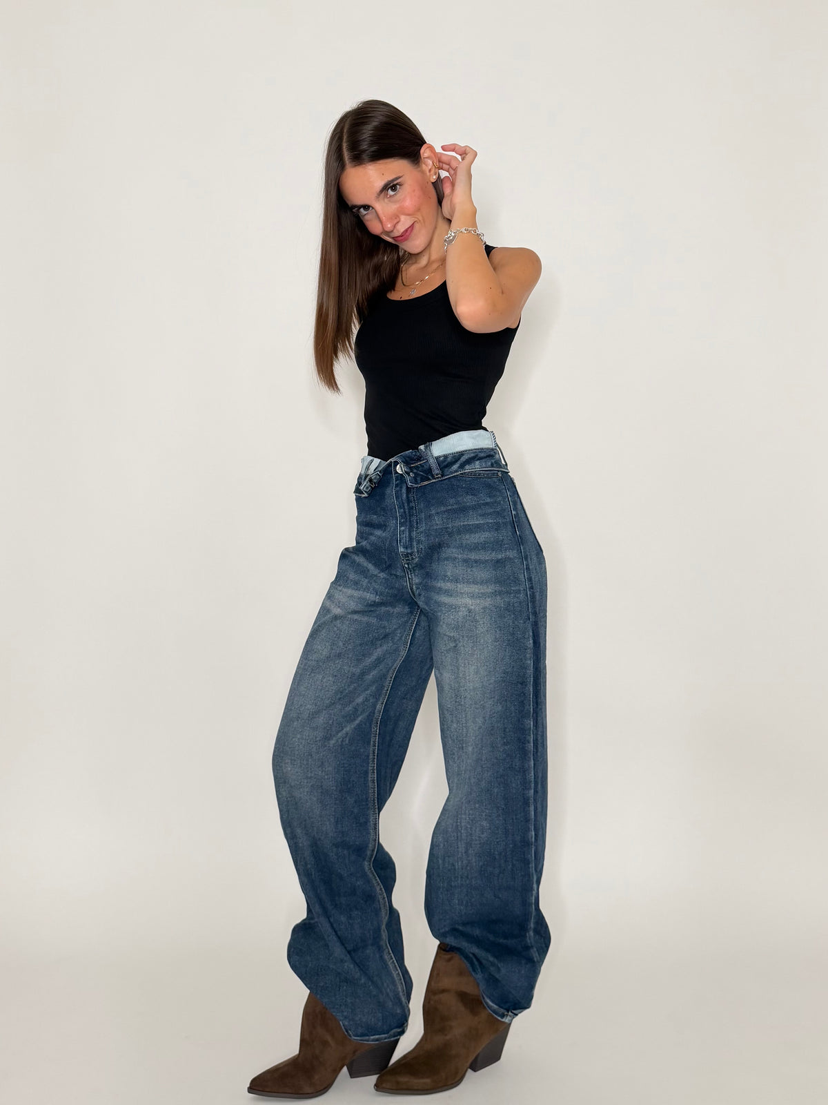 Jeans Wide Leg in Denim Blu con vita risvoltata
