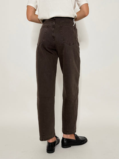 Jeans Mom Fit cioccolato freddo
