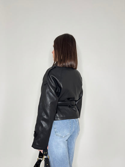 Giacca doppiopetto con cintura in eco pelle