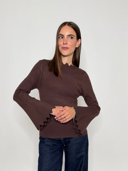 Maglia in morbida viscosa zigzag con manica a campana cioccolato