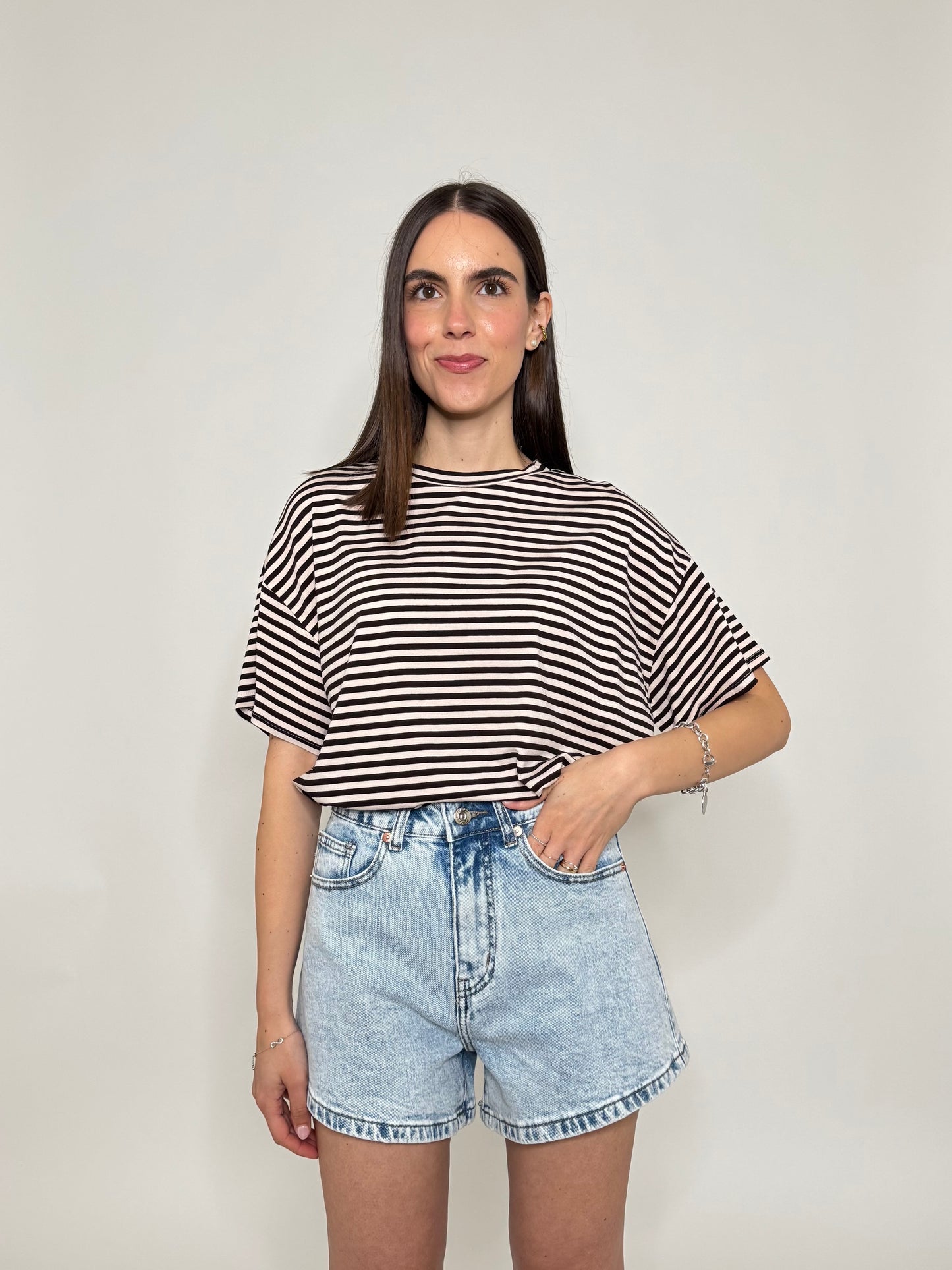 Shorts in denim lavaggio light blue wash