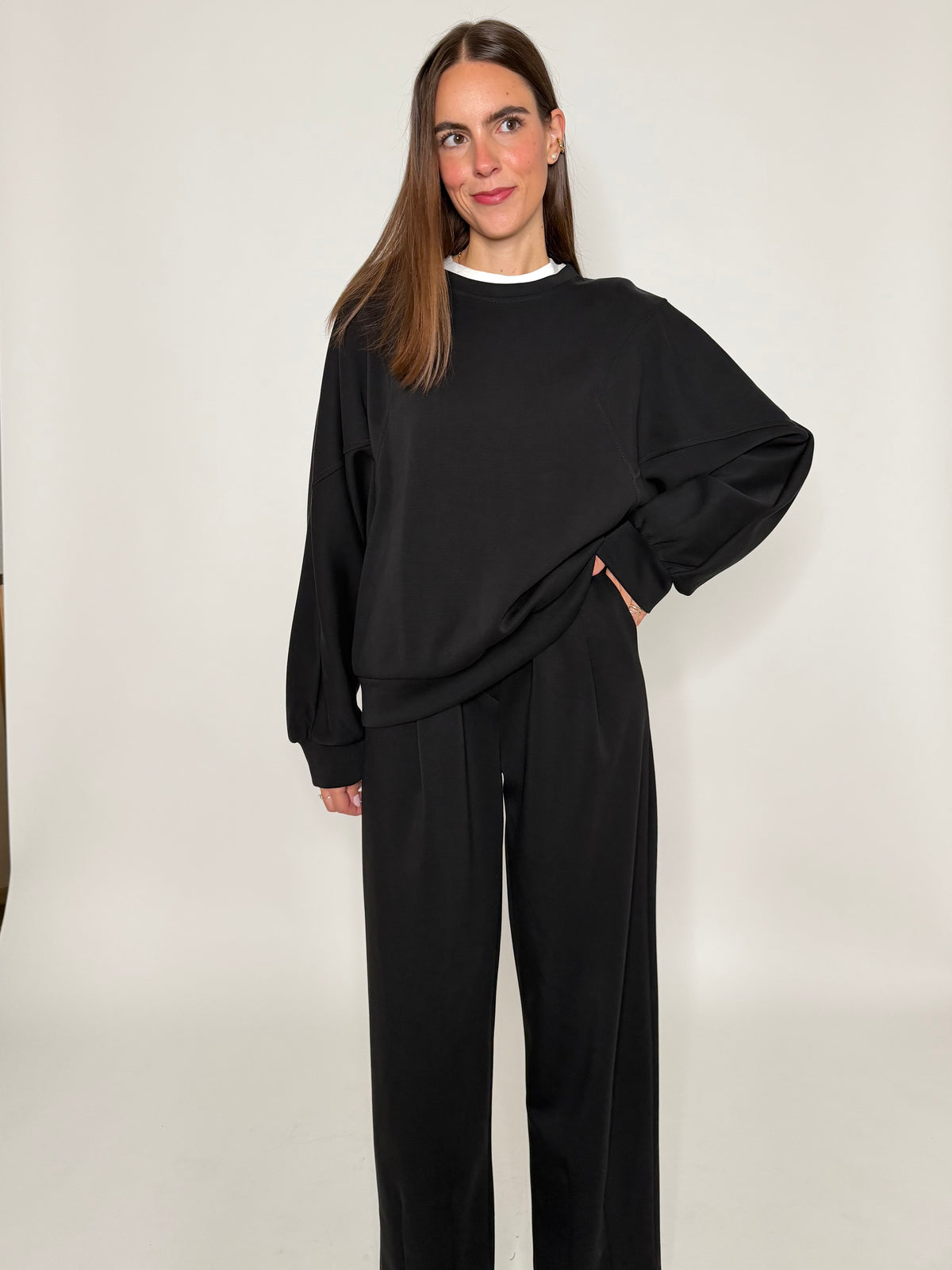 Pantalone ovetto relax fit in viscosa nero