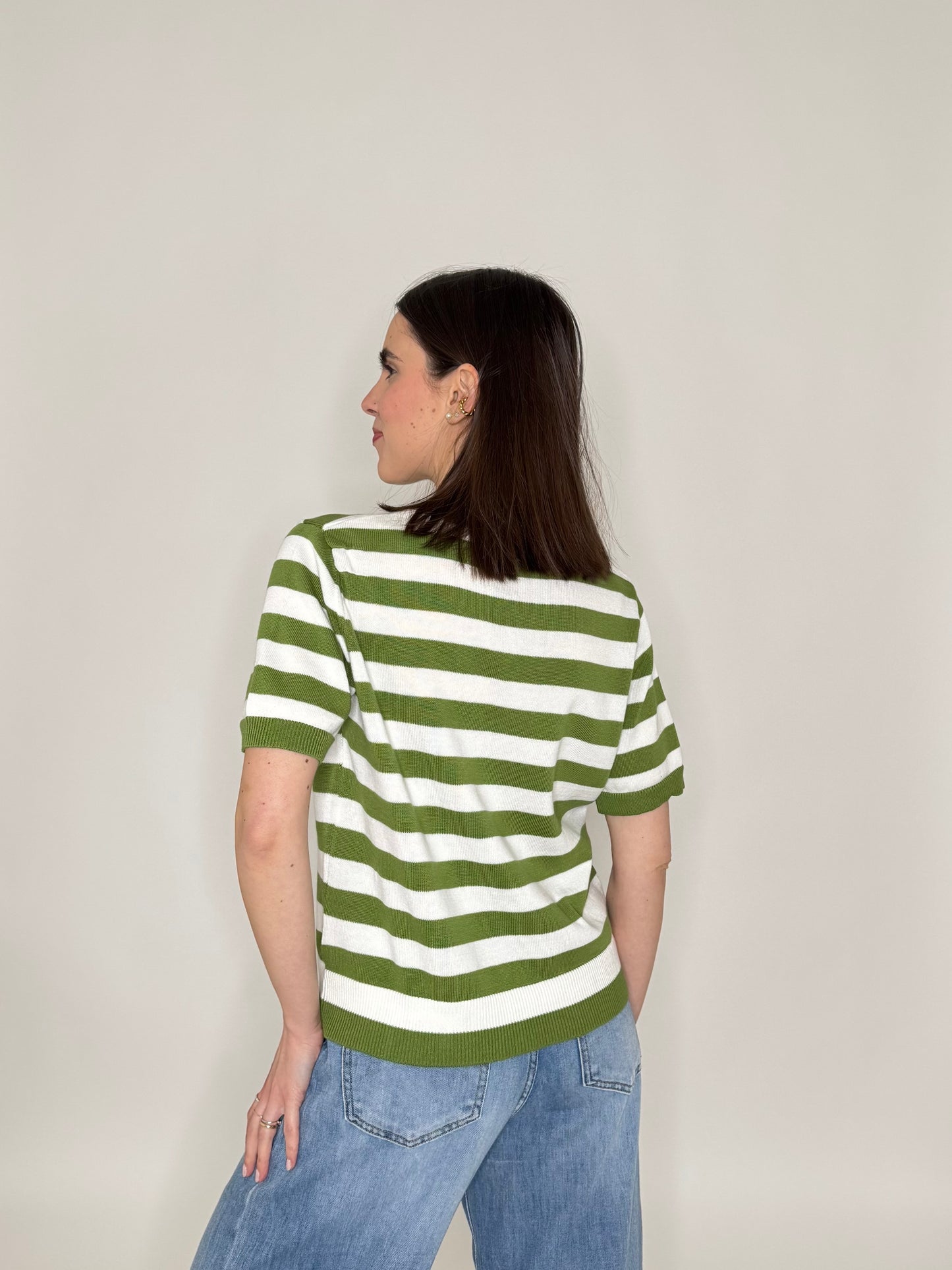 Maglia girocollo a righe manica corta in 100% cotone Pistacchio/Panna