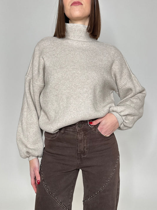 Pull Letizia mezzo collo in calda viscosa tortora