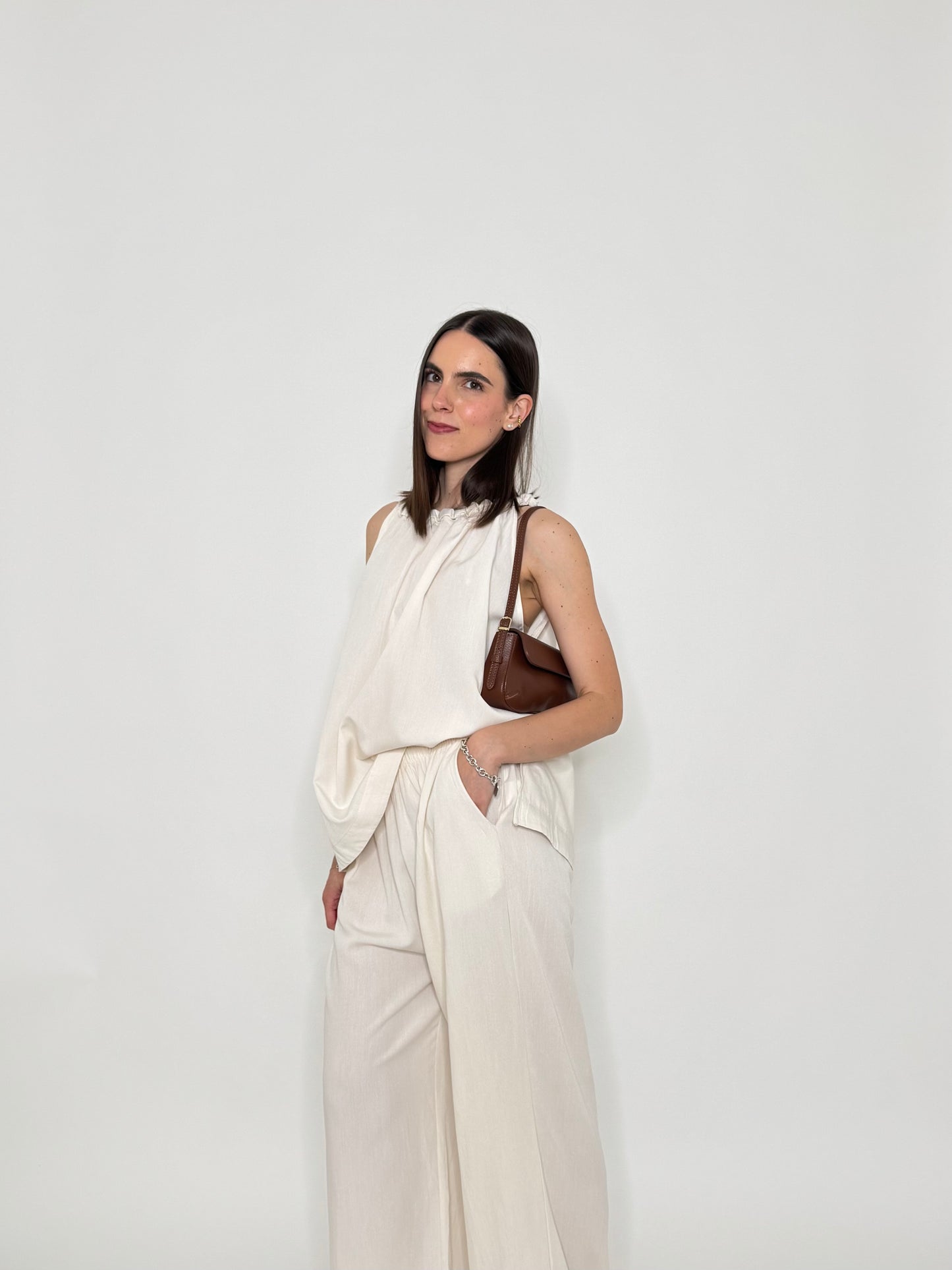 Completo Grace in fresca viscosa Panna