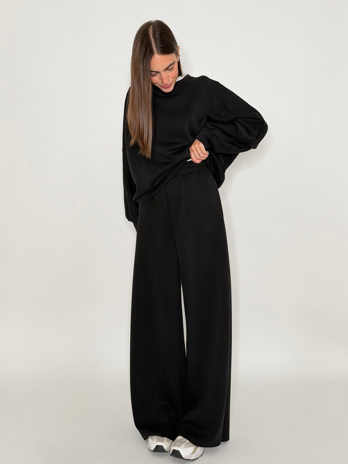 Pantalone palazzo relax fit in viscosa nero