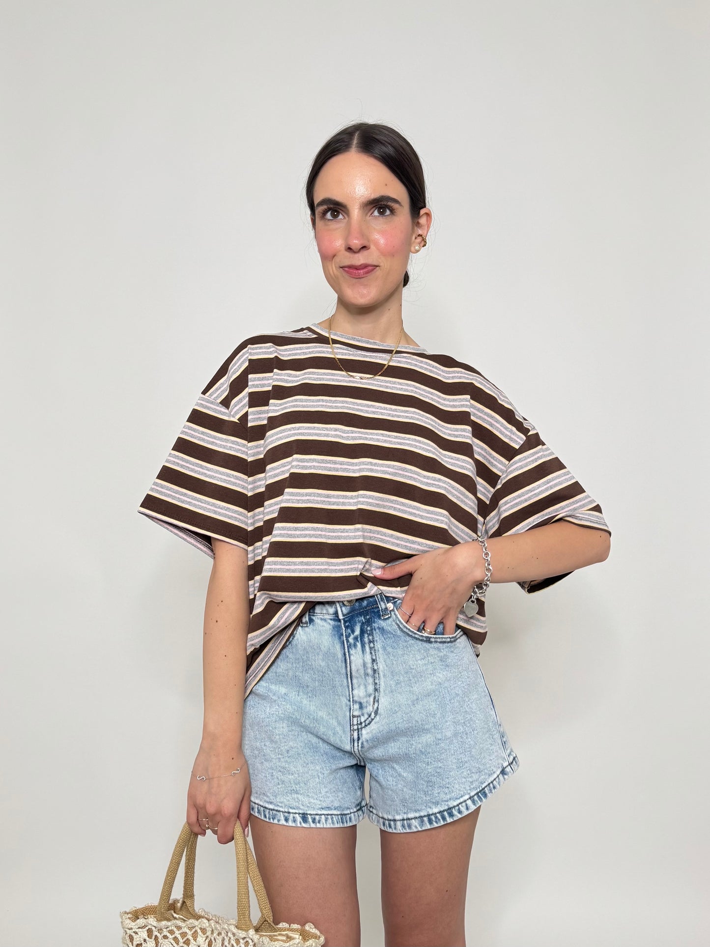 T-shirt a righe bicolor con crochet Cioccolato