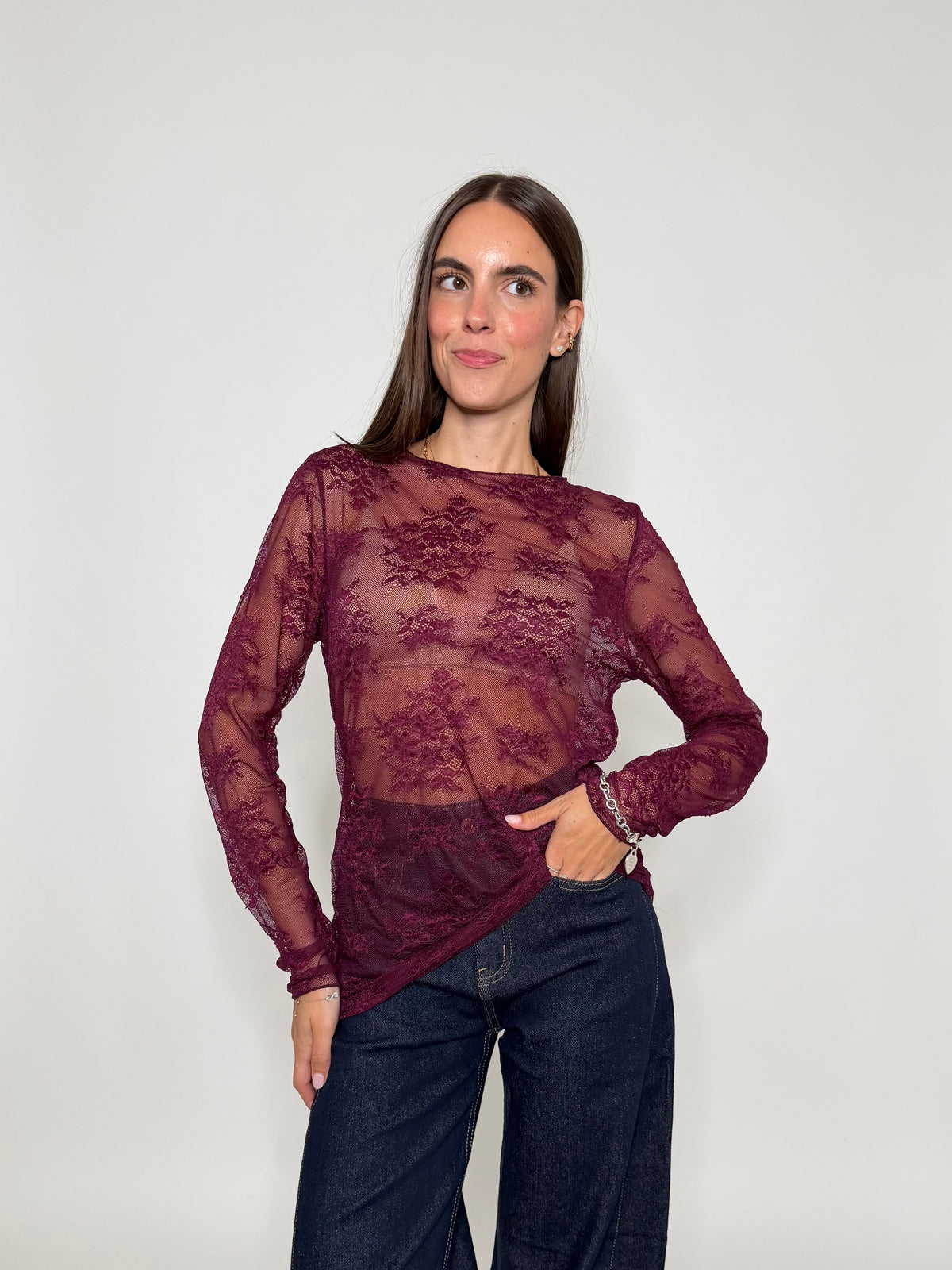 Maglia in pizzo bordeaux