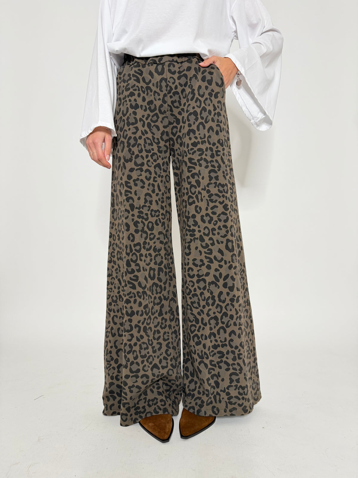 Pantalone palazzo leopardato in cotone