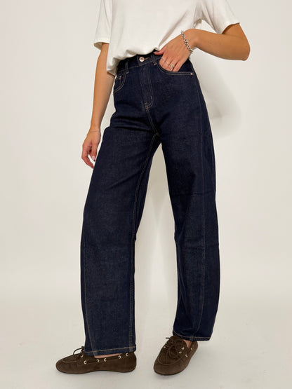 Jeans Barrel Fit con spicchi lavaggio zero - IN RIASSORTIMENTO