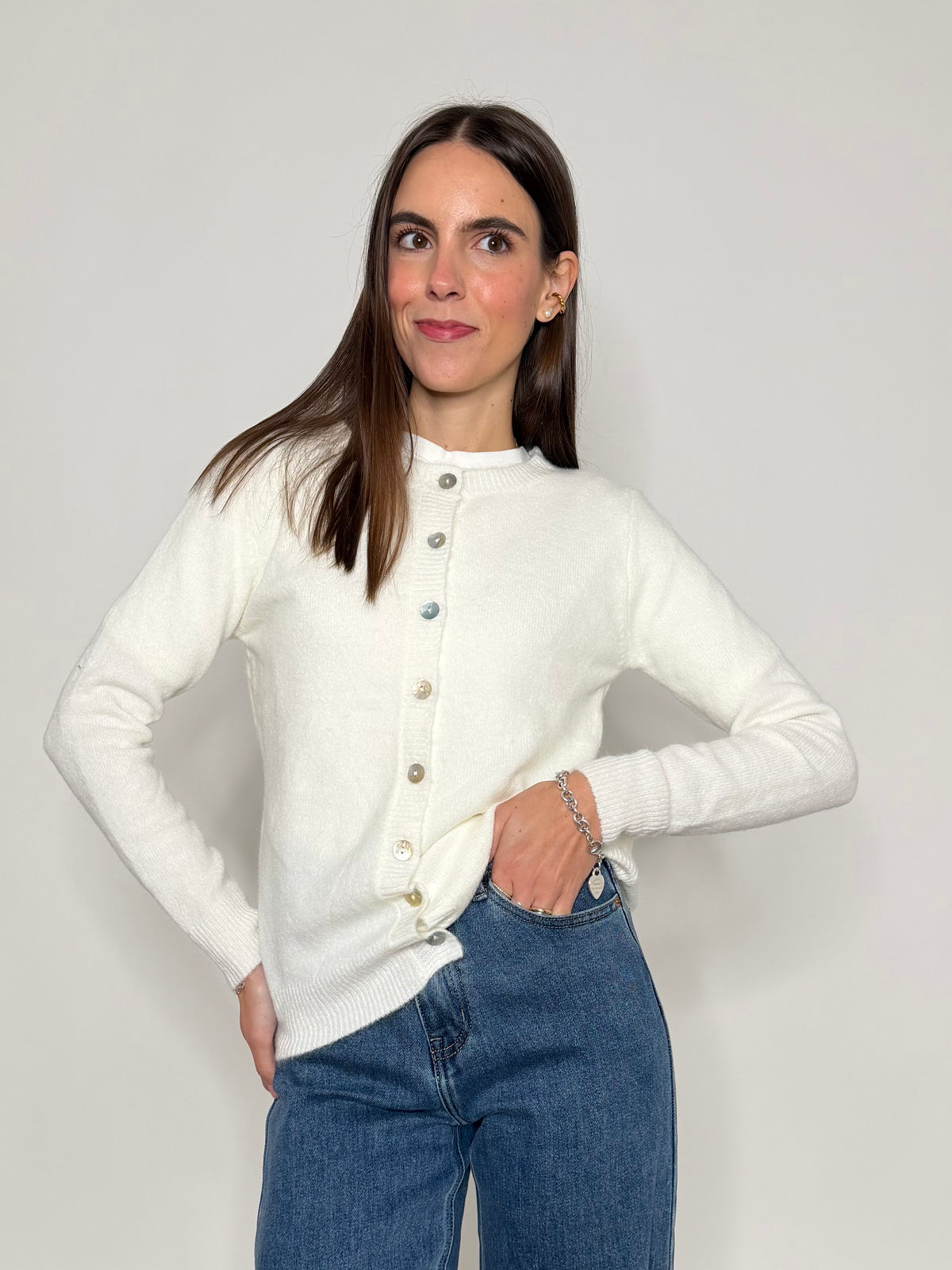 Cardigan "neve" in morbida viscosa e cotone bianco latte