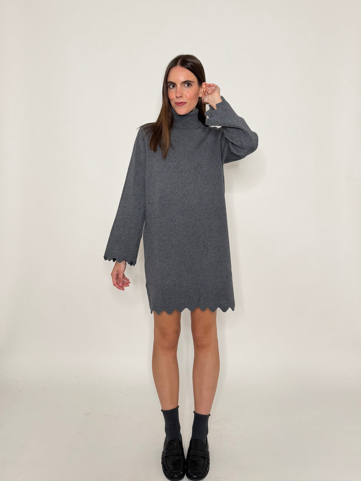 Abito dolcevita  zigzag in calda viscosa collo alto grigio antracite