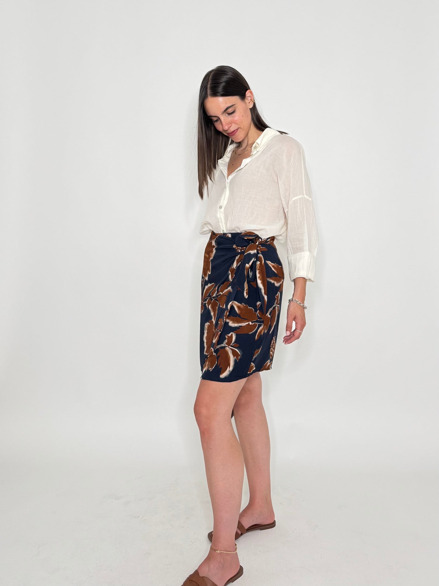 Gonna pareo mini in fresca viscosa floreale blu/moka