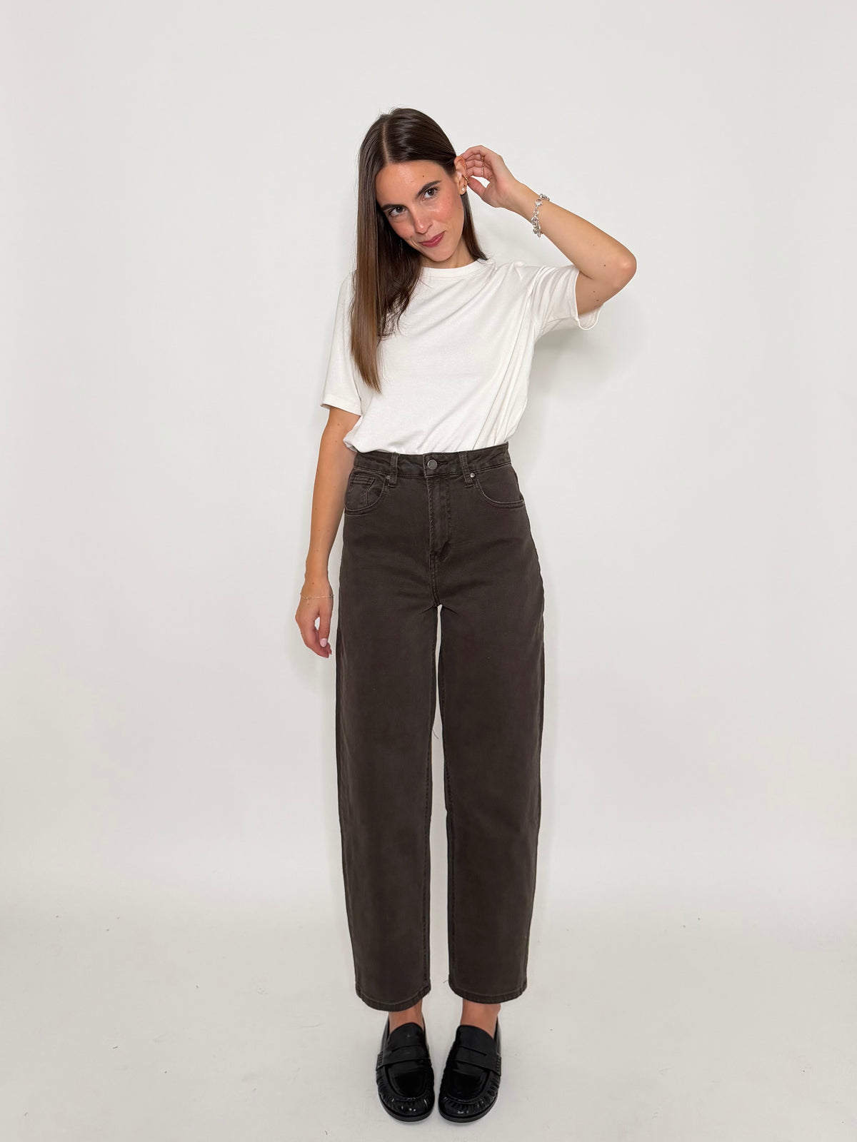 Jeans Mom Fit cioccolato freddo