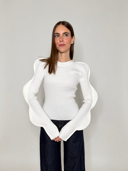 Maglia in morbida viscosa micro costina con manica onda bianco