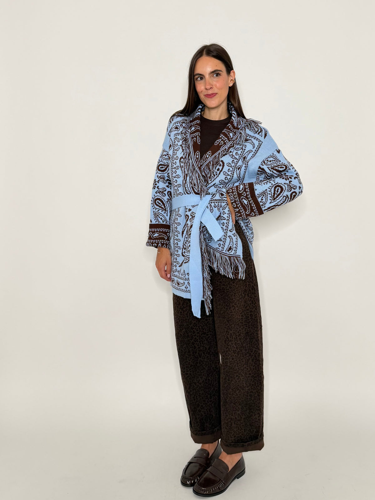 Cardigan frange stampa bandana celeste/coffee