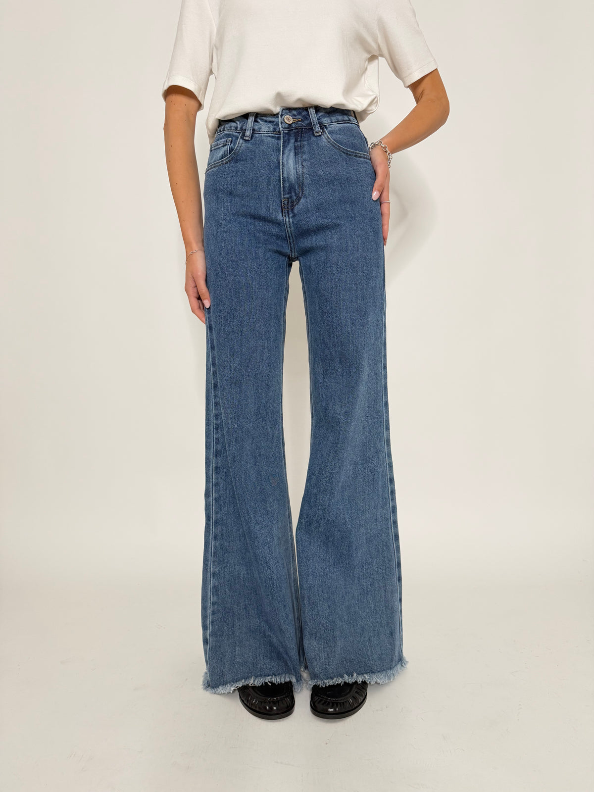 Jeans Wide Leg vita alta sfrangiato in Denim Blu