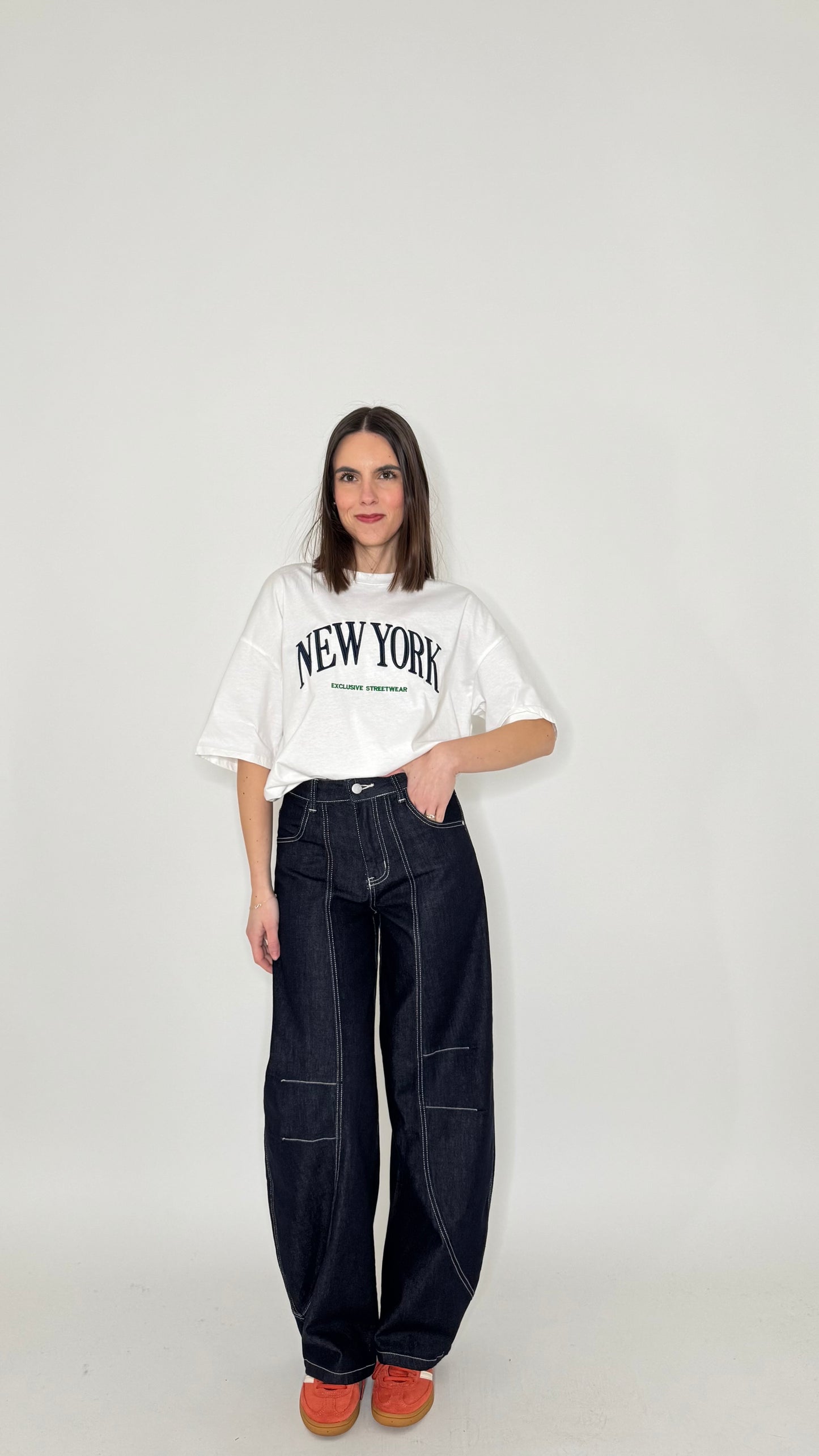 Jeans wide leg barrel con impunture Dark Blu