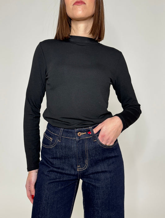 Maglia felpata in calda viscosa nero