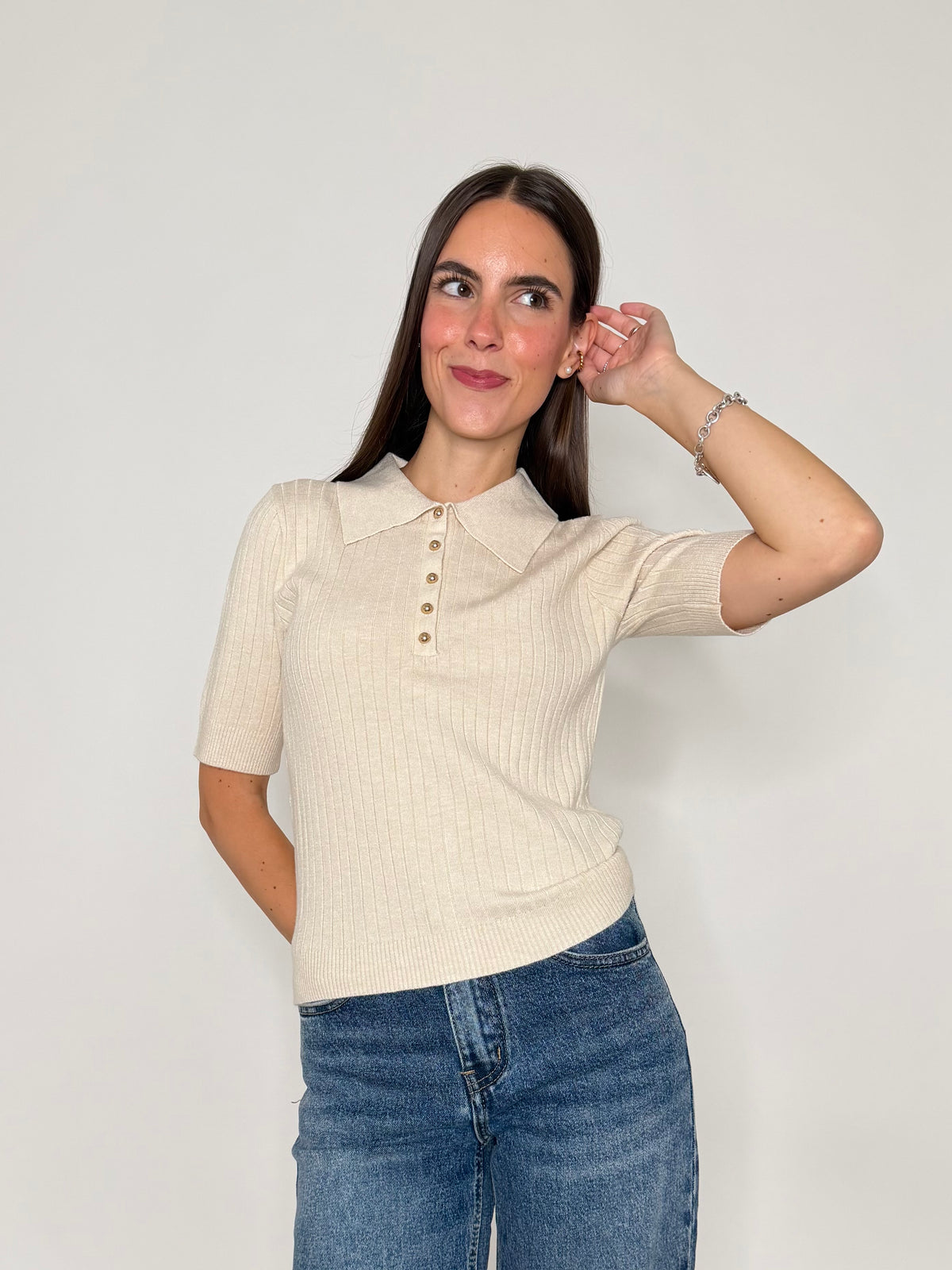 Polo a costine in morbida viscosa beige