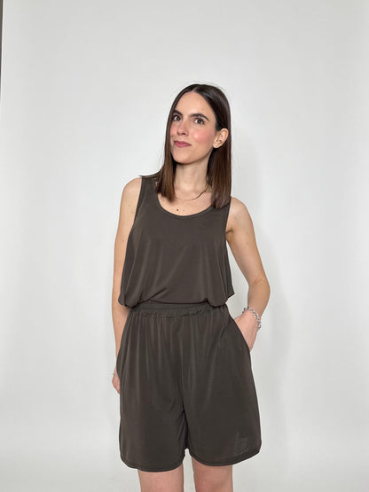 Completo comfy in modal cioccolato