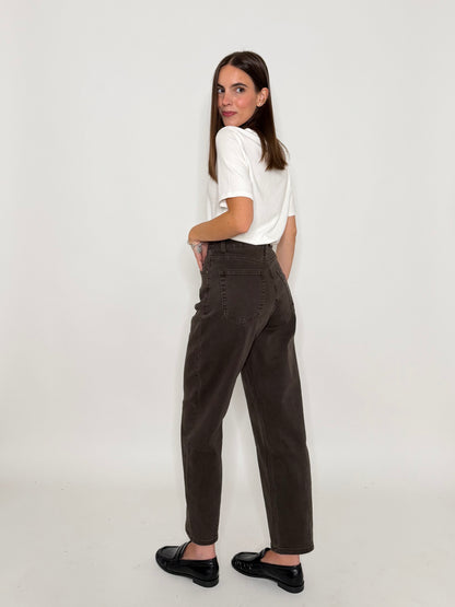 Jeans Mom Fit cioccolato freddo