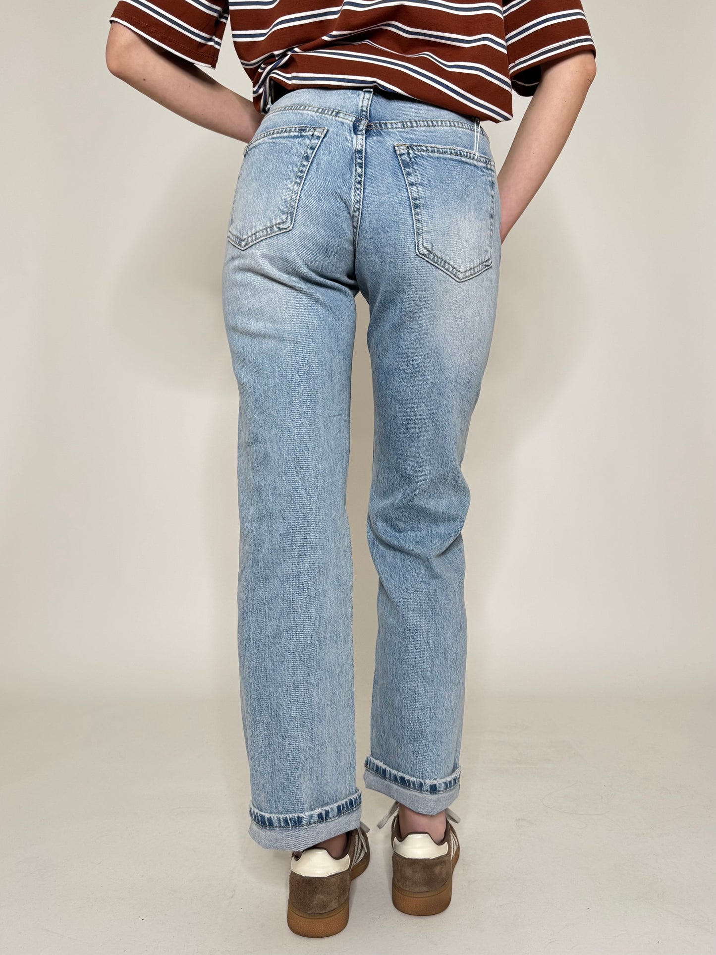 Jeans Straight con cintura