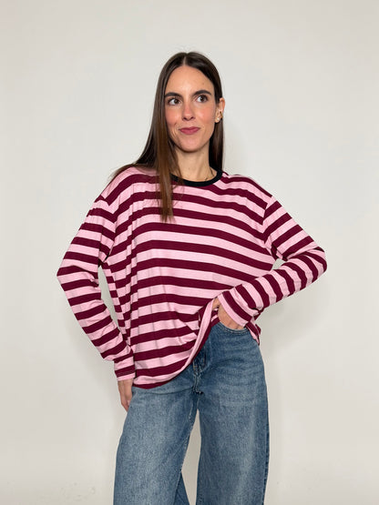 Maglia a righe passe-partout in viscosa bordeaux/rosa girocollo nero