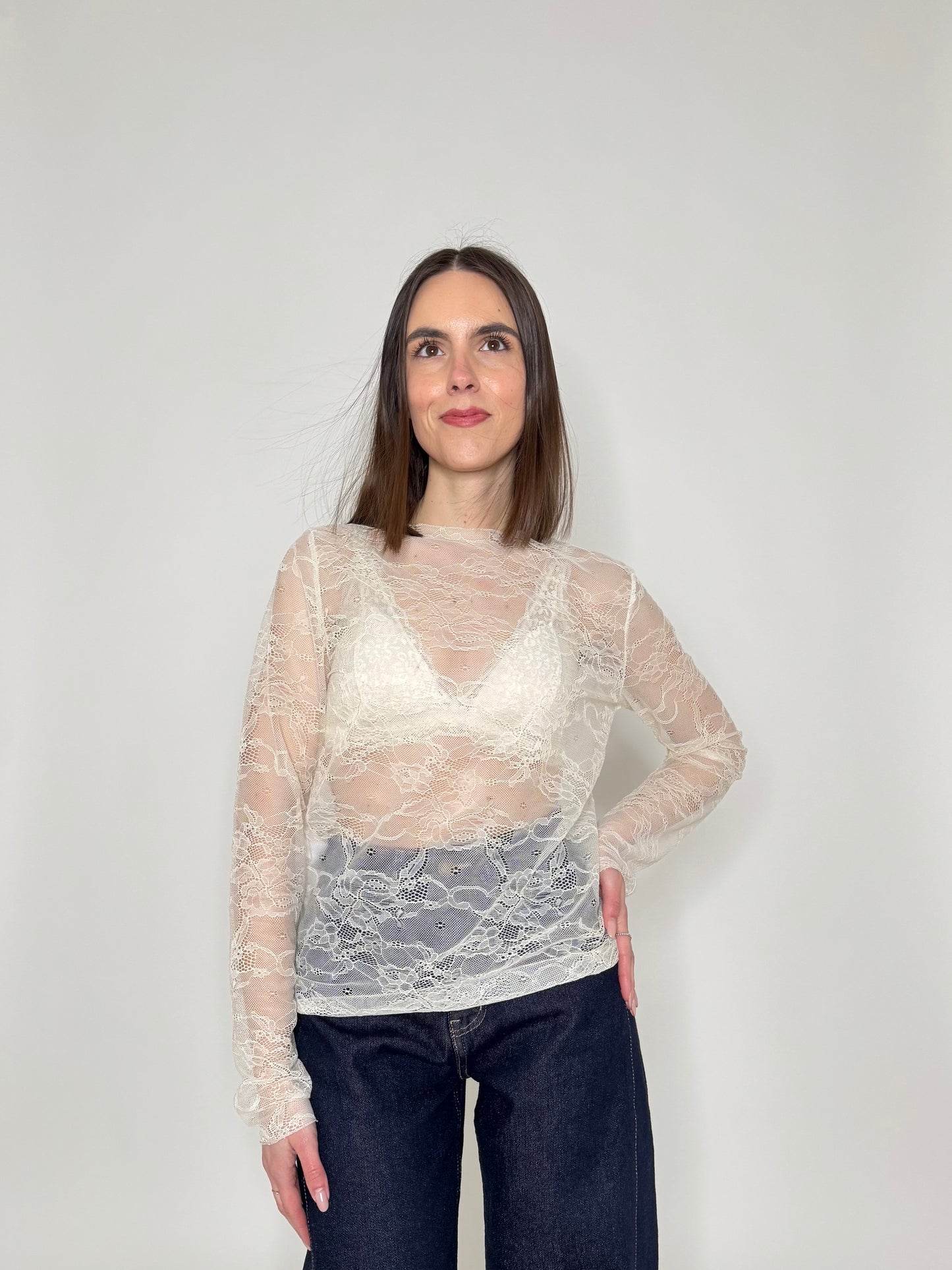 Maglia girocollo light pizzo Crema