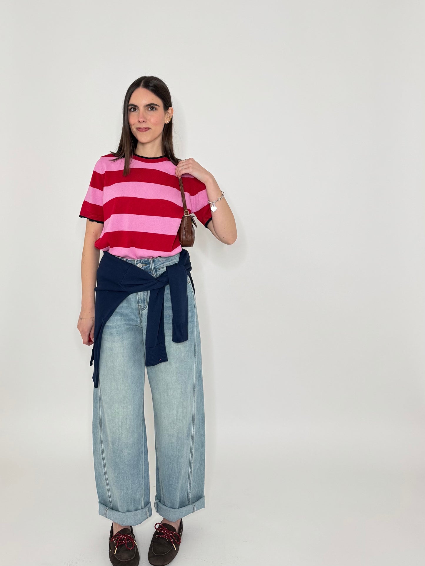 Maglia girocollo a righe manica corta in 100% cotone Confetto/Fragola/blu Navy