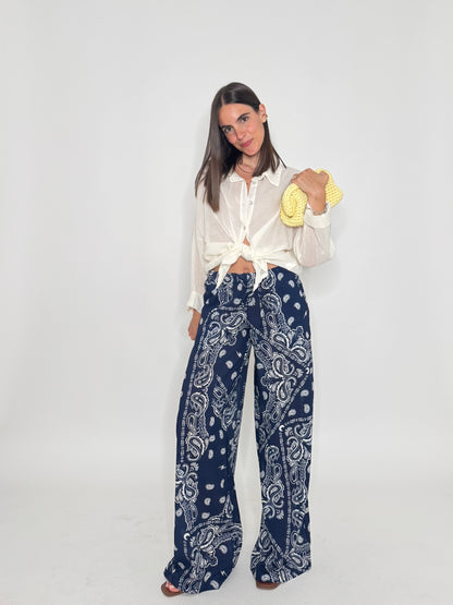Pantalone in mussola di cotone stampa bandana Blu