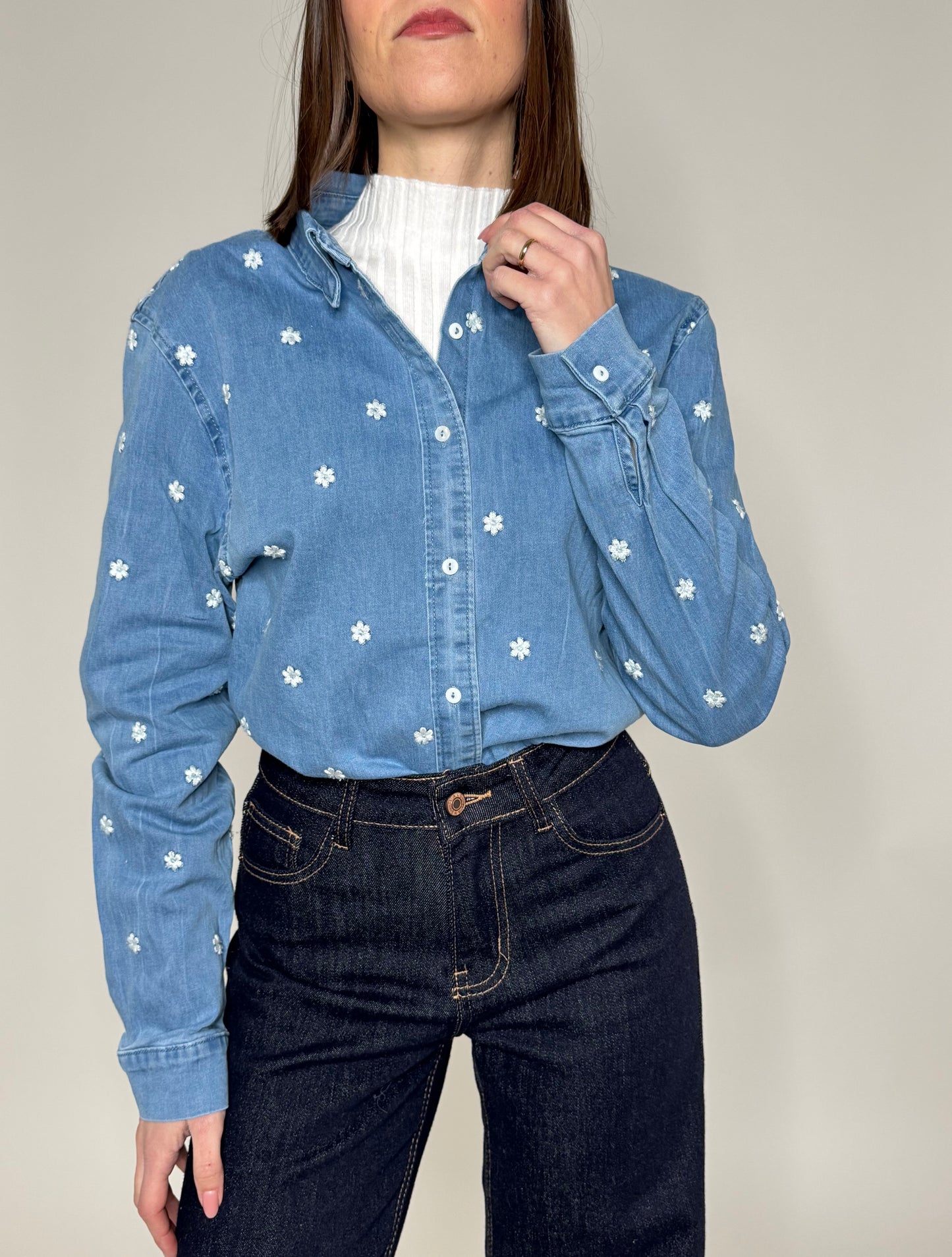 Camicia di jeans con ricami in cotone