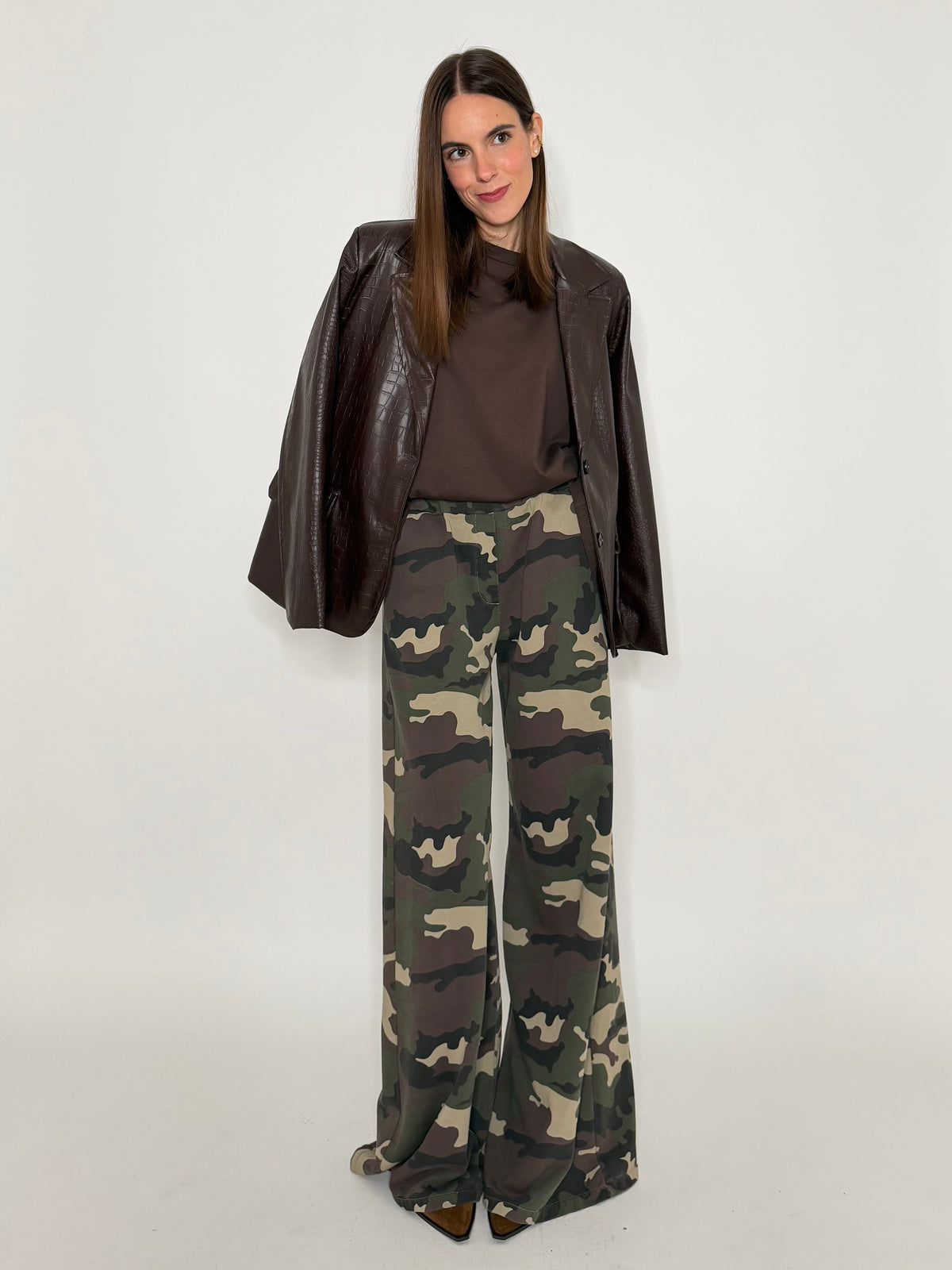 Pantalone palazzo camouflage chiaro in cotone