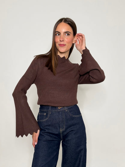 Maglia in morbida viscosa zigzag con manica a campana cioccolato