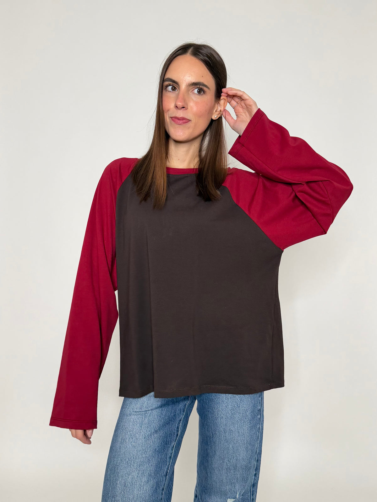 Maglia Baseball Bicolor in cotone con manica a ampia cioccolato/boredaux