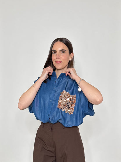 Camicia in chambray con taschino pailletes