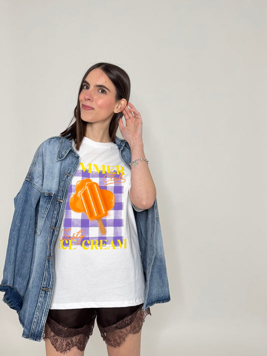 T-shirt in cotone con stampa "Summer Club - tasty ice cream"